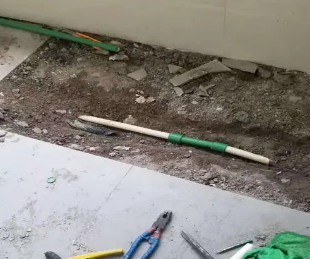 扎鲁特卫生间测漏水