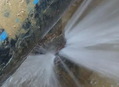 扎鲁特卫生间测漏水施工步骤